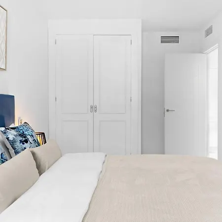 Apartment Two Bedroom In Puerto Banus With Terrace Marbella